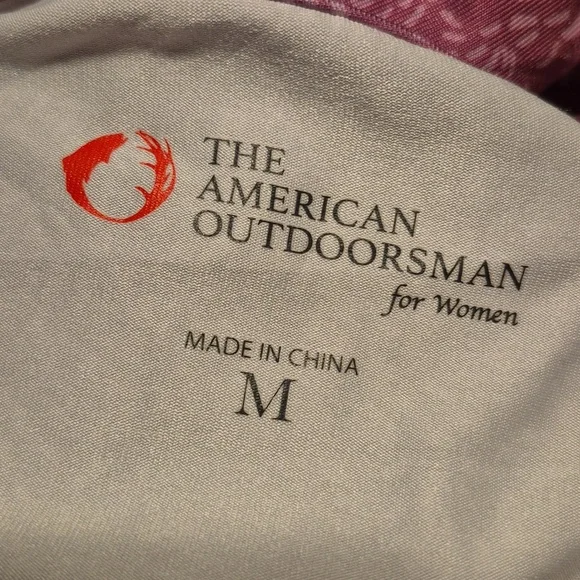 The American Outdoorsman women's Medium sun protected 1/2 zip suntee NEW Fuchsia - Picture 7 of 8